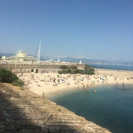 Studio Proche De La Plage * Antibes