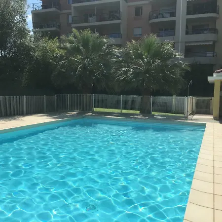 Studio Proche De La Plage * Antibes